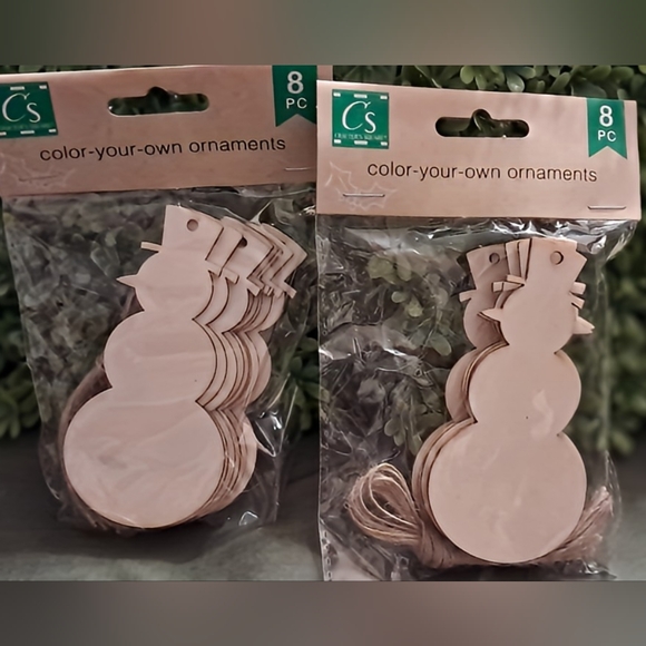 NWT 59Pc Christmas 🎄 Craft Bundle | Wood Ornaments | Tin Container | Wood Signs - Picture 5 of 16